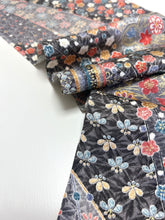 画像をギャラリービューアに読み込む, 紗綾型地紋に雲取り花散らし模様【ティアード】