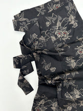 画像をギャラリービューアに読み込む, 椿模様大島【長丈シュッケニ】