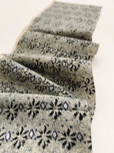 画像をギャラリービューアに読み込む, 華銀彩に幾何学模様・アンティーク