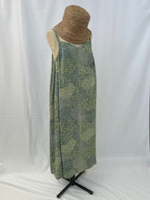 画像をギャラリービューアに読み込む, 鬼しぼ縮緬ちりめん・更紗模様【サイドギャザーワンピース】