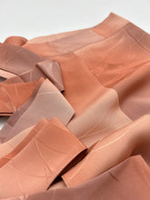 画像をギャラリービューアに読み込む, 総暈しに芝地紋【シュッケニ】