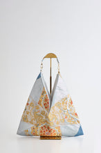 画像をギャラリービューアに読み込む, 唐織名物錦繍華模様引箔【あずま型 中】上物