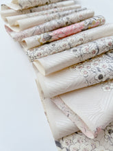 画像をギャラリービューアに読み込む, 総地紋の扇面枝梅花模様【ギャザータイプ】