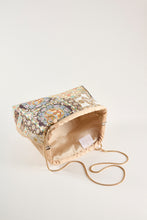 画像をギャラリービューアに読み込む, 花鳥動物絵に丸華更紗模様【大】【西陣まいづる帯】【日本橋三越品】