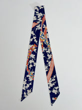 画像をギャラリービューアに読み込む, 短冊に枝梅模様【特短】