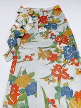 画像をギャラリービューアに読み込む, 藍白大花模様金彩縁【長丈シュッケニ】