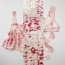 画像をギャラリービューアに読み込む, 大流水地紋に花びら模様