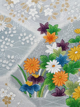 画像をギャラリービューアに読み込む, 色紙草花文量し染め【四つ釦】