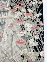 画像をギャラリービューアに読み込む, 杜若に槌車菖蒲銀彩模様【長丈シュッケニ】