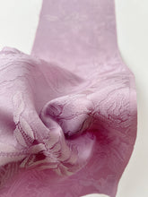 画像をギャラリービューアに読み込む, 色無地花の織り出し模様【四つ釦】