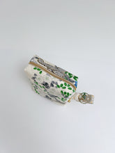 画像をギャラリービューアに読み込む, 車絵に藤花模様【大】