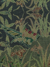 画像をギャラリービューアに読み込む, 舟に草花菖蒲模様織り出し本場泥大島紬(5マルキ)【S】