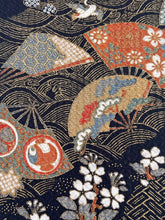 画像をギャラリービューアに読み込む, 七宝地紋に扇古典柄金彩模様【長丈シュッケニ】【日本橋三越品】