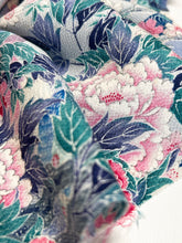 画像をギャラリービューアに読み込む, 鬼しぼ縮緬友禅手描き・流水花鳥模様【サイドギャザーワンピース】