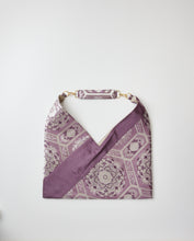 画像をギャラリービューアに読み込む, 蜀江唐花模様・銀糸【あずま型 中】