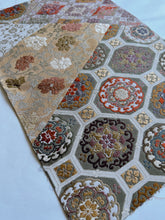 画像をギャラリービューアに読み込む, 蜀江華模様に花菱唐草花模様【あずま型 中】上物