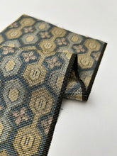 画像をギャラリービューアに読み込む, 繋ぎ亀甲模様【L】