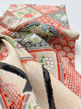 画像をギャラリービューアに読み込む, 大花地紋に天井居模様【四つ釦】