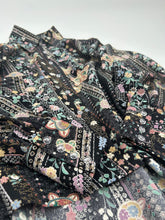 画像をギャラリービューアに読み込む, 金彩縁桔梗古典柄模様