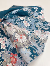 画像をギャラリービューアに読み込む, 濃い深縹菊扇花尽くし模様金彩銀彩【サイドギャザーワンピース】