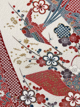 画像をギャラリービューアに読み込む, 御所車に熨斗・花鳥宝模様尽くし【ギャザータイプ】