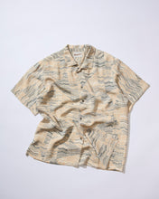 画像をギャラリービューアに読み込む, 抽象瓦模様【L】