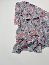 画像をギャラリービューアに読み込む, 縮緬地に辻ヶ花模様【六つ釦】