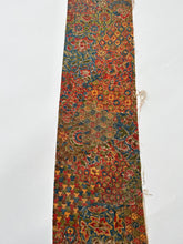 画像をギャラリービューアに読み込む, 水彩風の更紗模様【四つ釦】