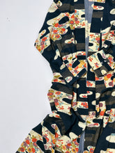 画像をギャラリービューアに読み込む, 雲掛け古典模様金彩【四つ釦】