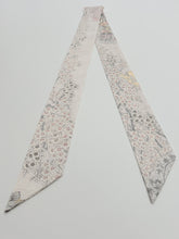 画像をギャラリービューアに読み込む, 総地紋の扇面枝梅花模様【特短】