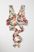 画像をギャラリービューアに読み込む, 絵画風草花模様・アンティーク