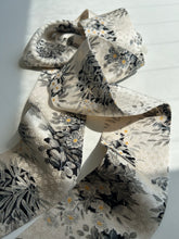 画像をギャラリービューアに読み込む, 小花の地紋尽くしに花模様【特短】