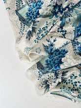 画像をギャラリービューアに読み込む, 【短】割れ地紋に金彩大花舟模様