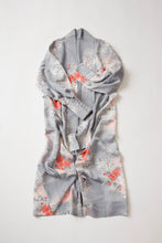 画像をギャラリービューアに読み込む, 吹き付け暈しの花模様【六つ釦】