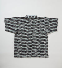 画像をギャラリービューアに読み込む, 膨れ織り地に幾何学亀甲暈し絵【M】