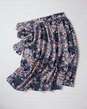 画像をギャラリービューアに読み込む, 鬼しぼ縮緬に友禅染流水草花模様【ギャザータイプ】(新商品)