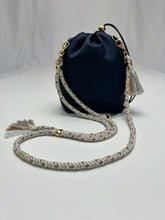 画像をギャラリービューアに読み込む, 灰紺【ケニ巾着】