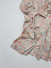 画像をギャラリービューアに読み込む, 総紗綾型地紋に絞り梅桜模様金彩【四つ釦】