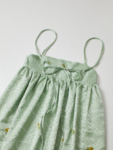 画像をギャラリービューアに読み込む, 小花地紋尽くしに鹿子風模様