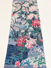 画像をギャラリービューアに読み込む, 鬼しぼ縮緬友禅手描き・流水花鳥模様【サイドギャザーワンピース】