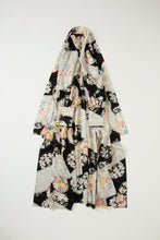 画像をギャラリービューアに読み込む, 草花丸華模様変わり波地紋【六つ釦】