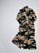 画像をギャラリービューアに読み込む, 雲掛け古典模様金彩【四つ釦】