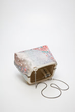 画像をギャラリービューアに読み込む, 唐織・牡丹に孔雀唐花織り模様【ケニガマ・大】