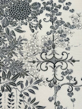 画像をギャラリービューアに読み込む, 百合菊楓梅花尽くし模様【ブラウス】