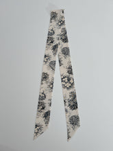 画像をギャラリービューアに読み込む, 小花の地紋尽くしに花模様【特短】