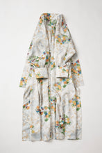 画像をギャラリービューアに読み込む, 色紙草花文量し染め【四つ釦】