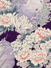 画像をギャラリービューアに読み込む, 流水地紋に雪輪模様草花尽くし【長丈シュッケニ・丈91㎝】