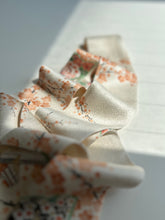 画像をギャラリービューアに読み込む, 琴屏風排笛に梅枝模様【特短】