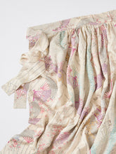 画像をギャラリービューアに読み込む, 波型地紋に重ね扇模様【ギャザータイプ】