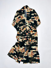 画像をギャラリービューアに読み込む, 雲掛け古典模様金彩【四つ釦】